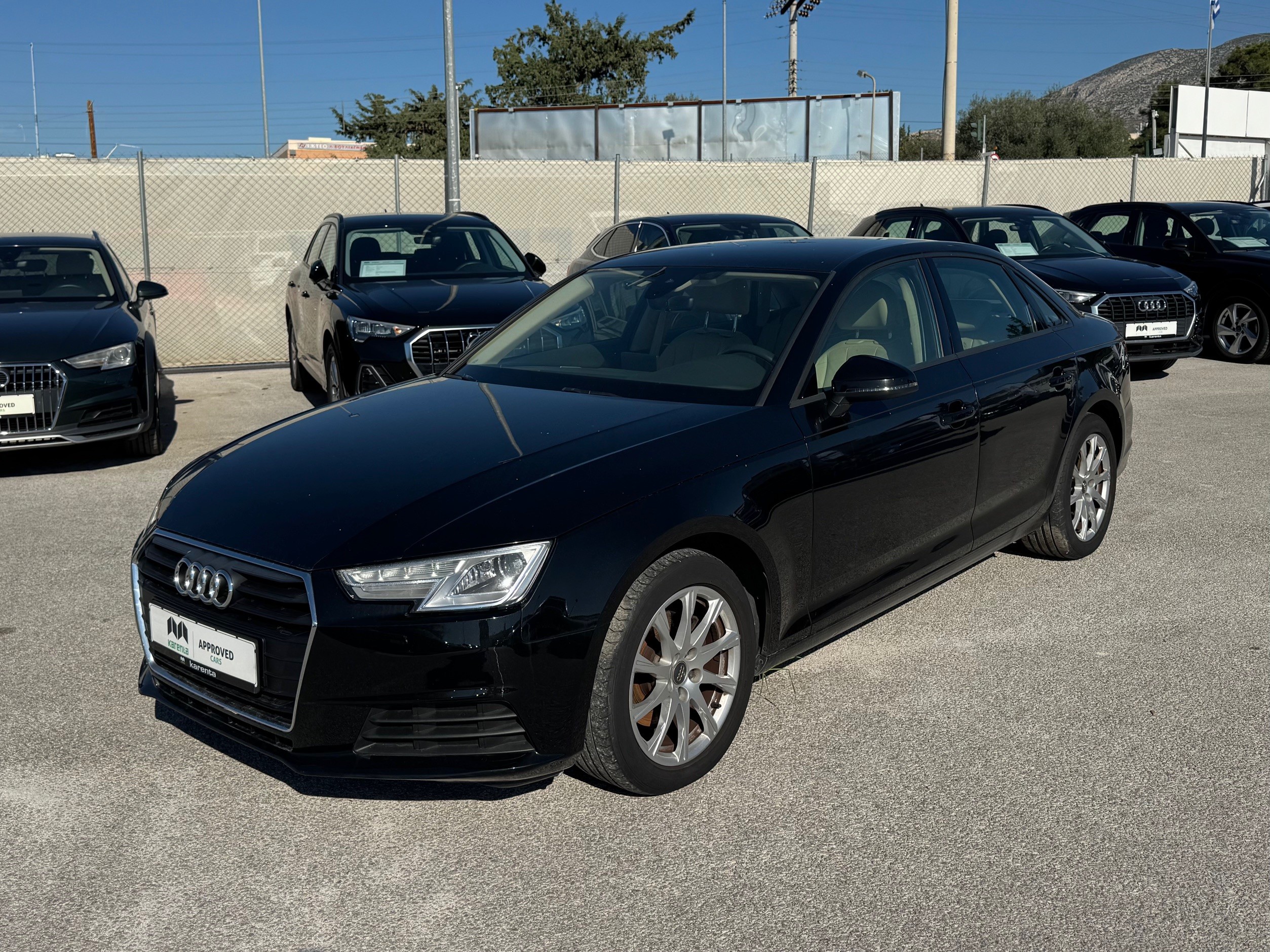 AUDI A4 35 TFSI SPORT S-TRONIC