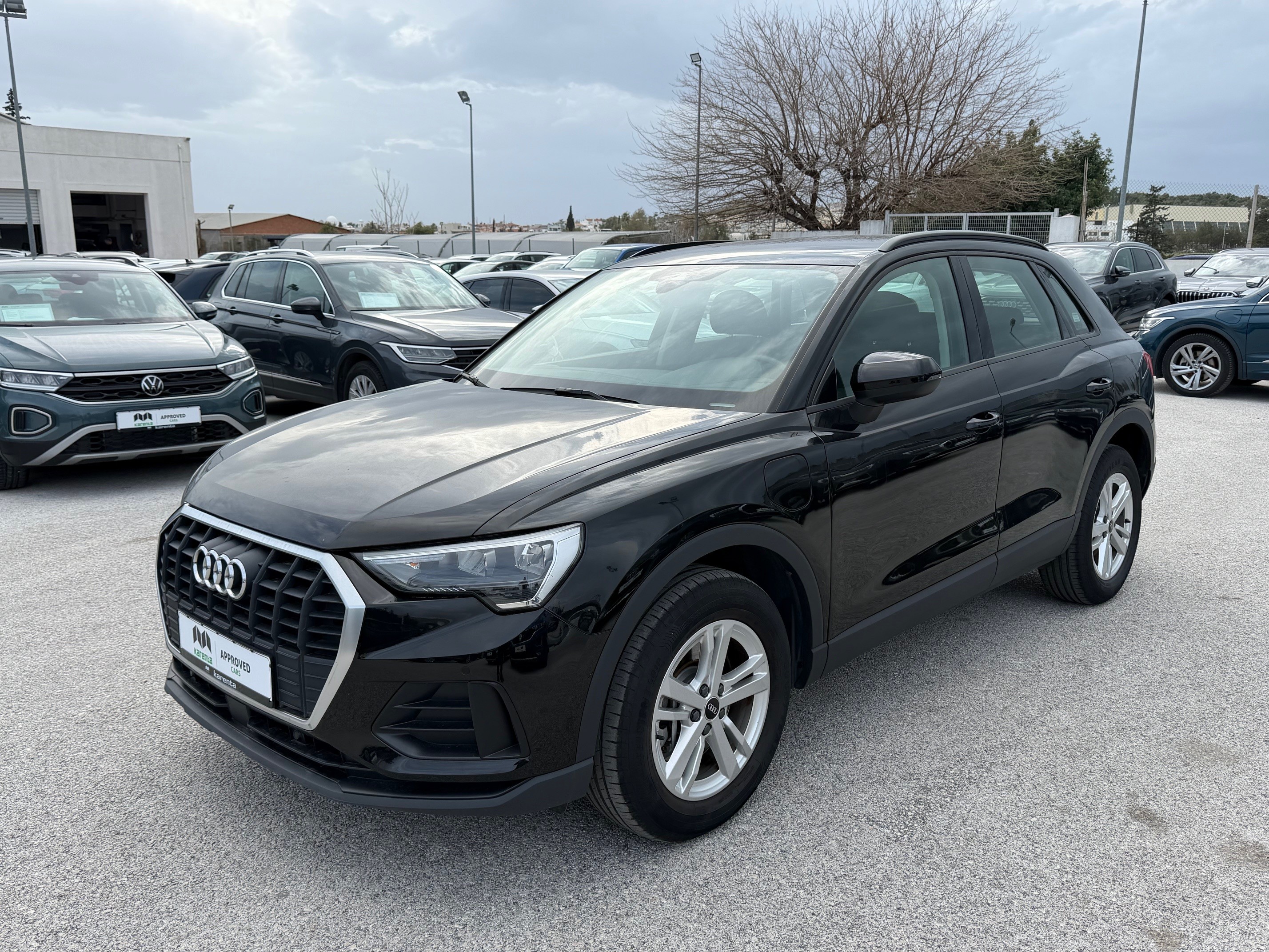 AUDI Q3 45 TFSI E S-TRONIC