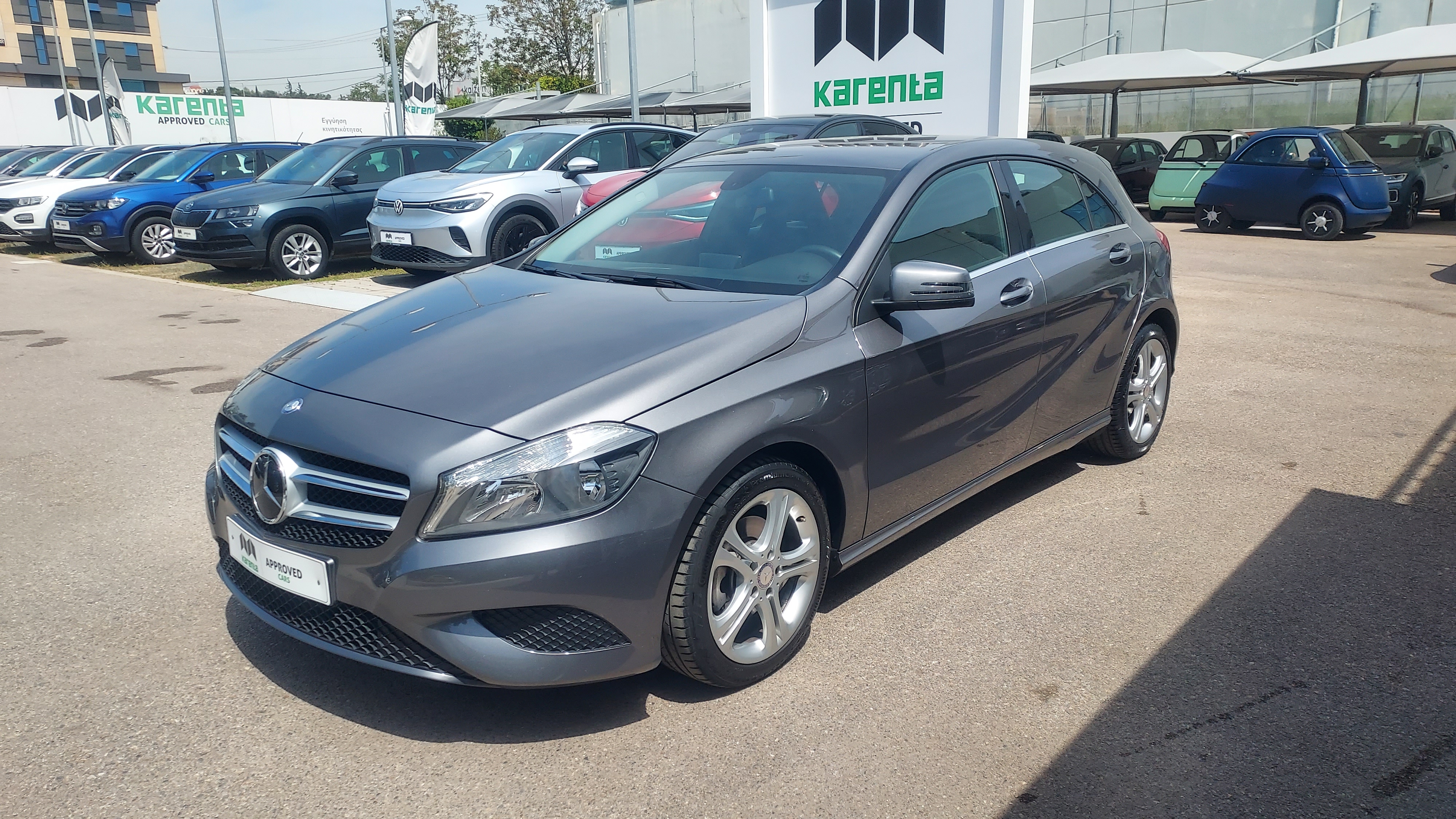 MERCEDES-BENZ A180 1.6 122 PS