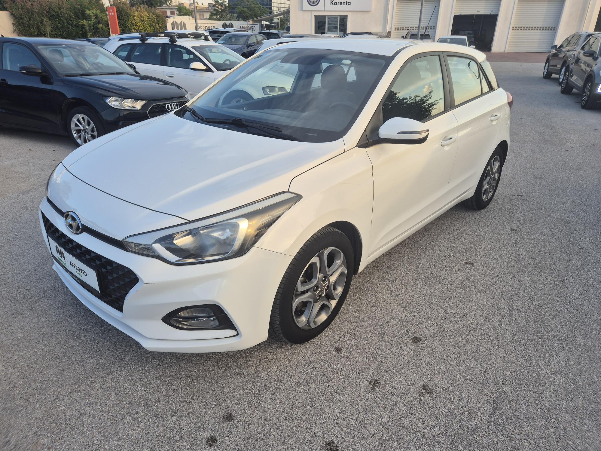 HYUNDAI i 20 ACTIVE