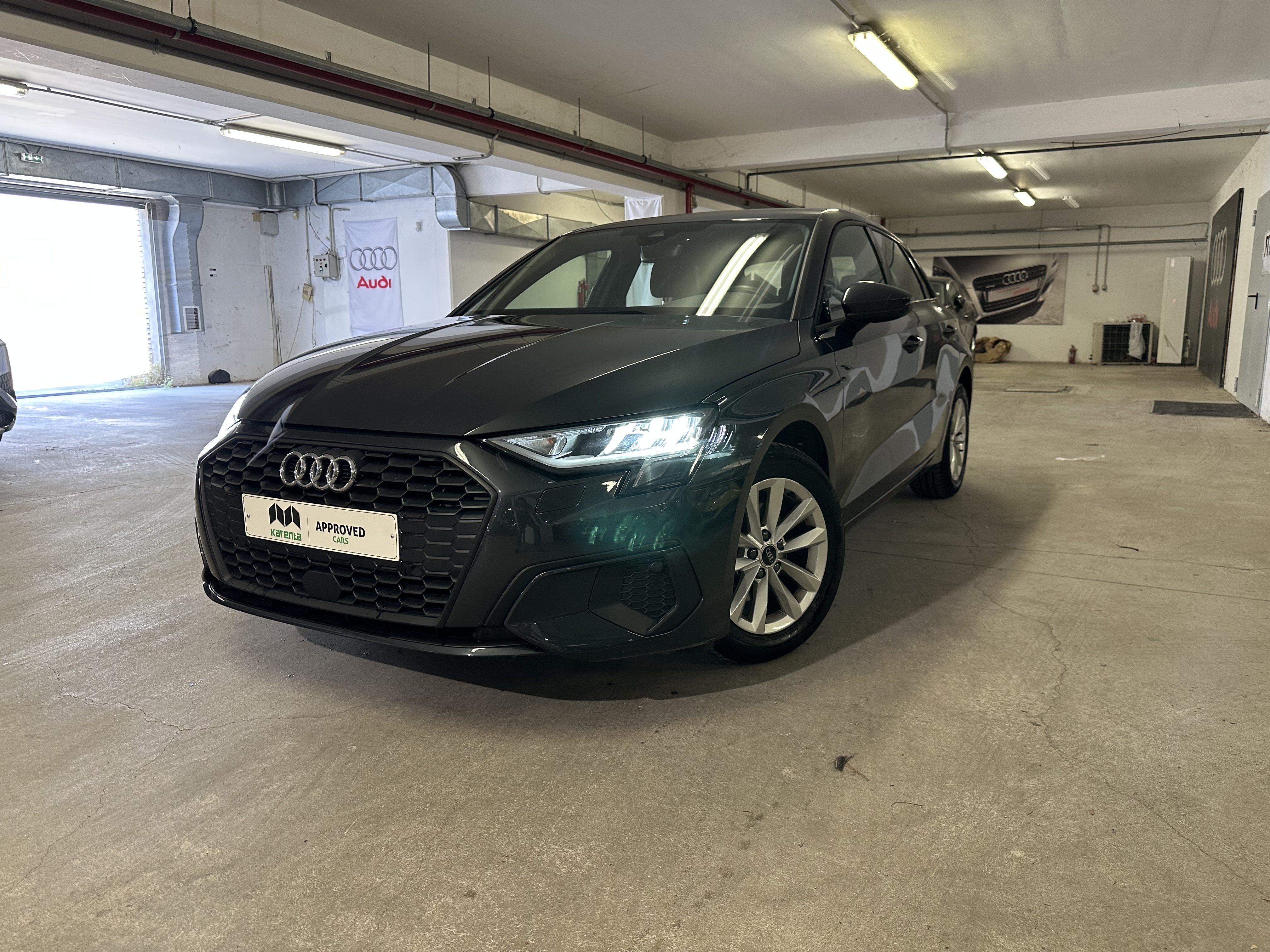 AUDI A3  Sportback 1.0 TFSI 110 PS
