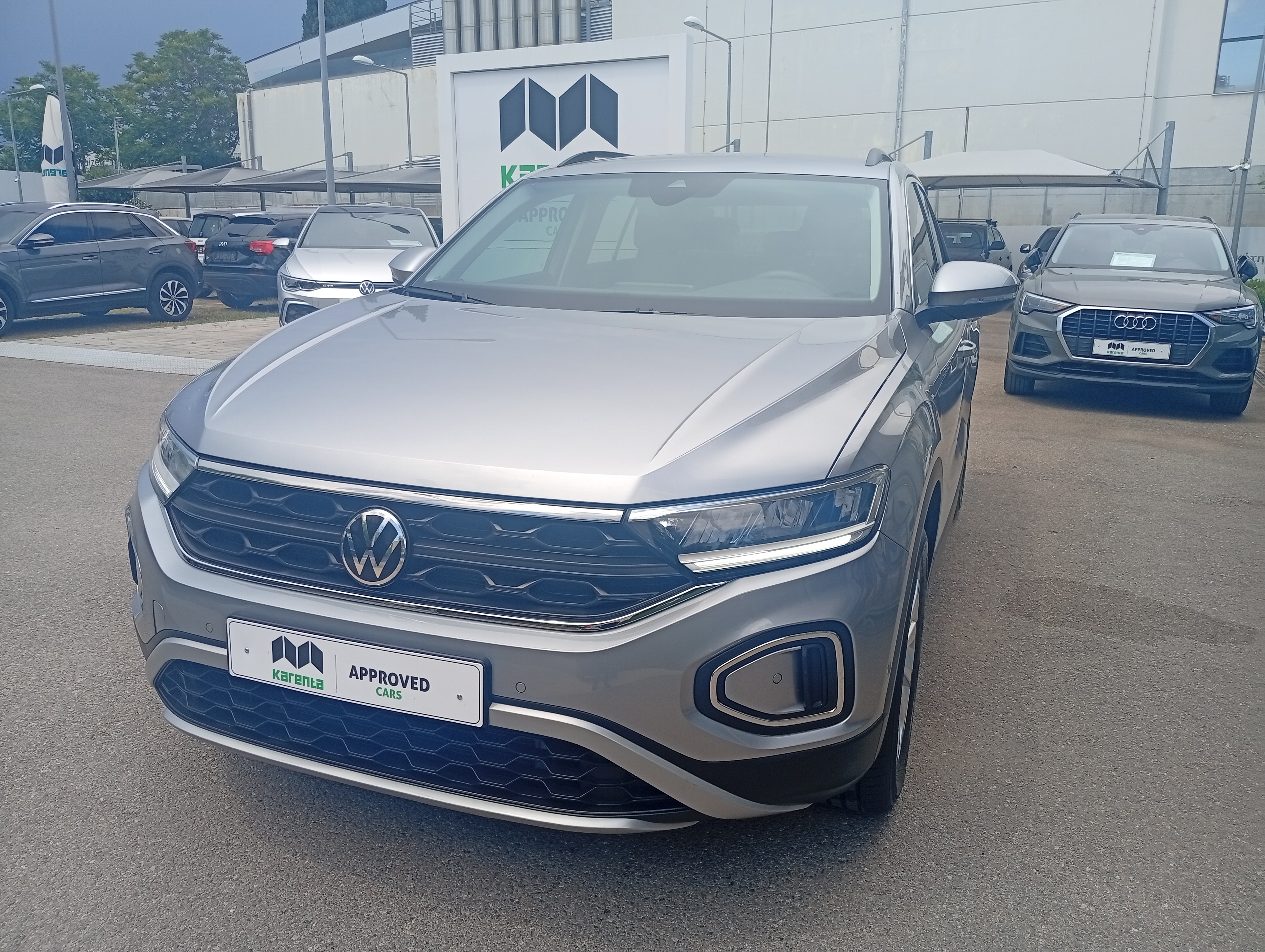 VOLKSWAGEN T-ROC MORE