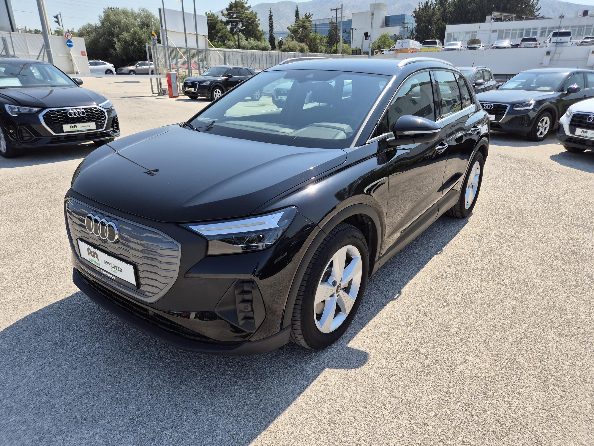 AUDI Q4 Q4 45 E-TRON