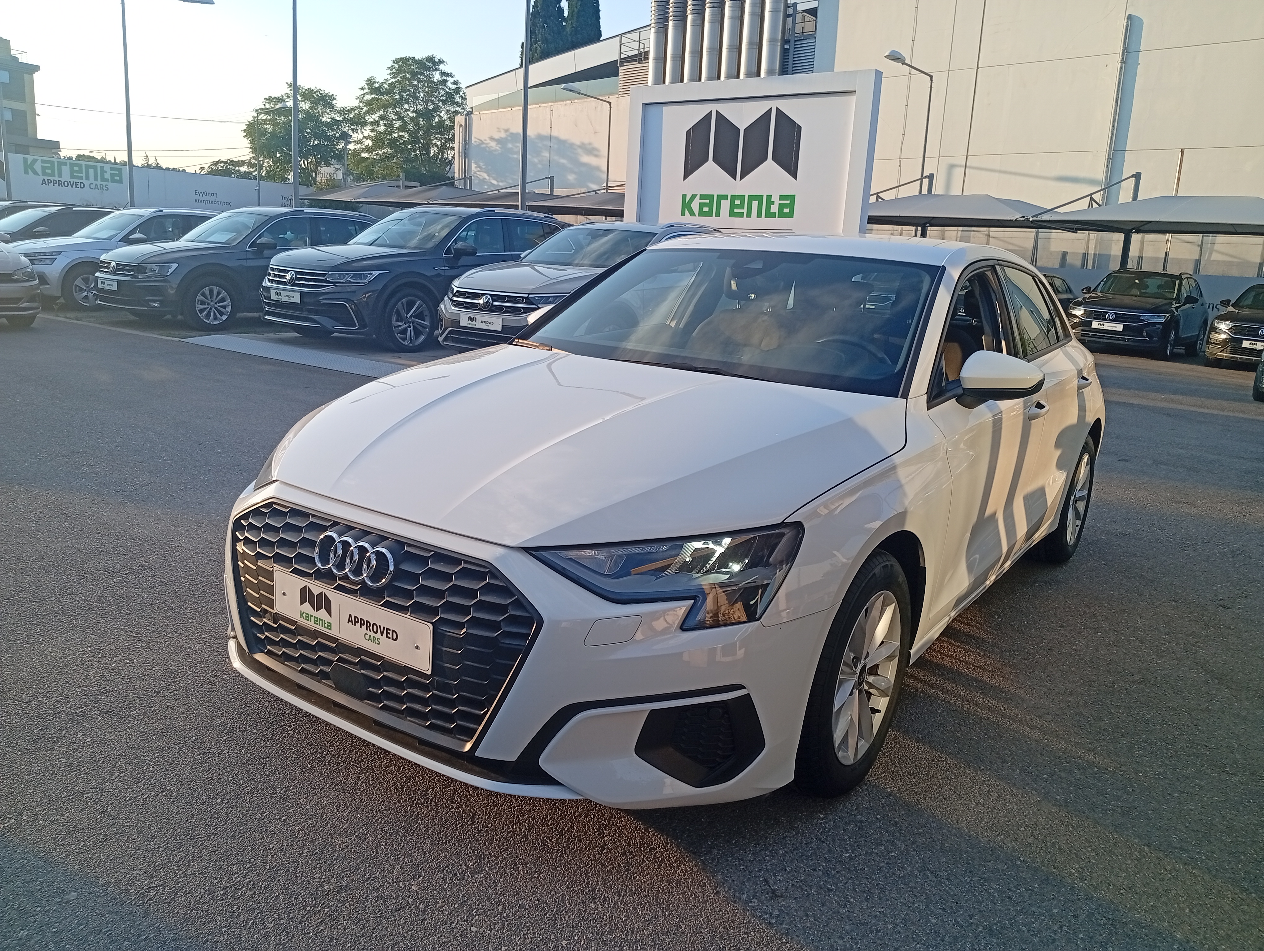 AUDI A3  1.0 TSI 110HP
